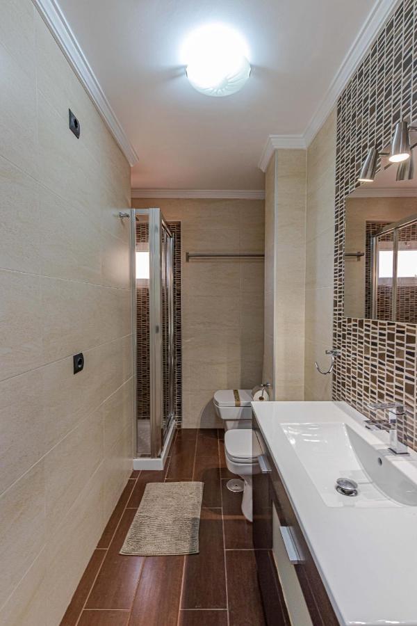 797 Holiday Rentals- Atico En Arroyo De La Miel Con Hermosas Vistas 贝纳尔马德纳 外观 照片