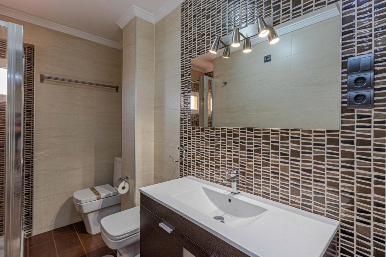 797 Holiday Rentals- Atico En Arroyo De La Miel Con Hermosas Vistas 贝纳尔马德纳 外观 照片